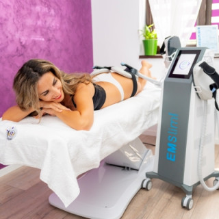 EMS Fese Ferme – Tonifiere și Efect de Lifting Vizibil