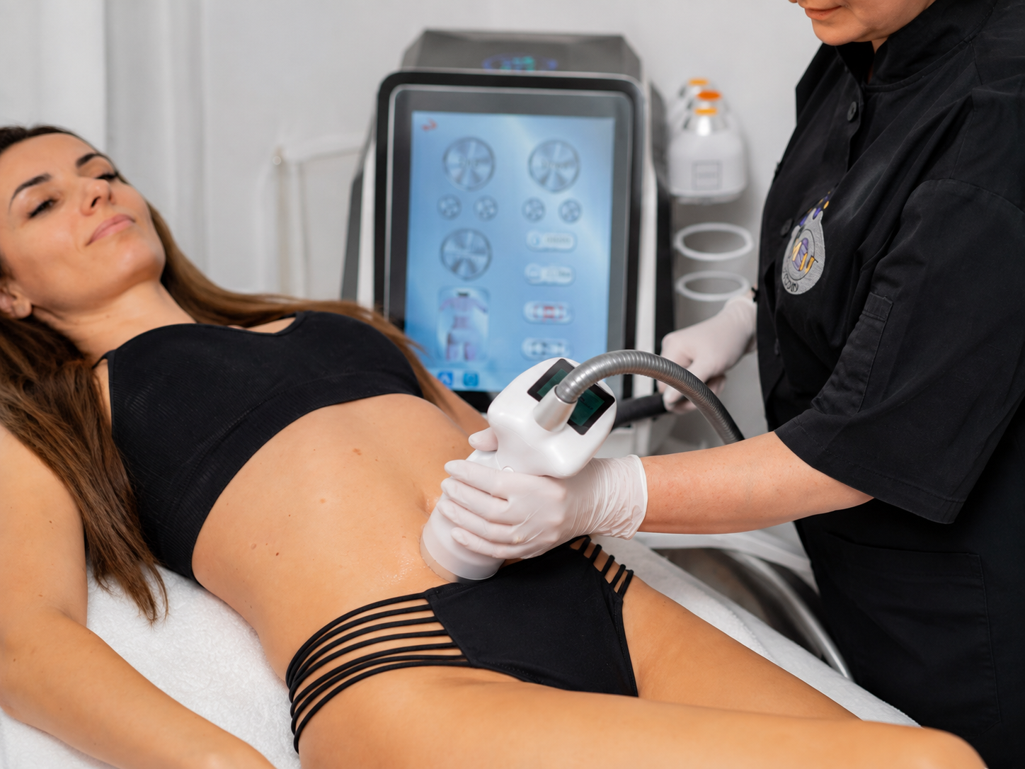 HIFU Cryo pentru grăsime localizată pe abdomen și talie